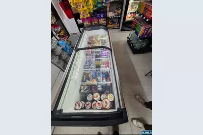 234 61st, West New York, NJ 07093 - Photo 9