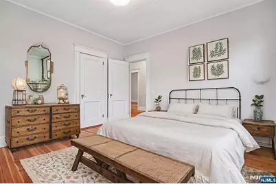 1154 Anderson Avenue 2 #2, Fort Lee, NJ 07024 - Photo 3