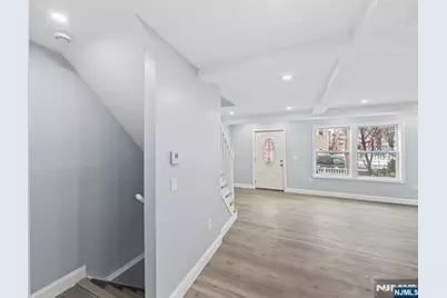 191 Harrison Street, Passaic, NJ 07055 - Photo 35