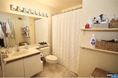 1480 Westgate Drive, Fort Lee, NJ 07024 - Photo 17