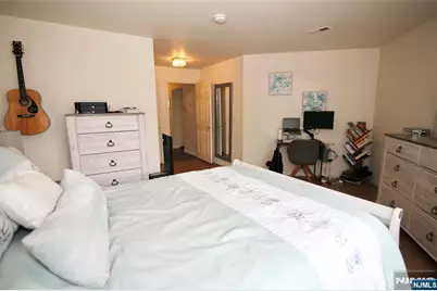 1480 Westgate Drive, Fort Lee, NJ 07024 - Photo 9