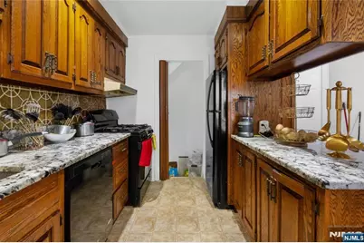 163 Grove Street, Lodi, NJ 07644 - Photo 9