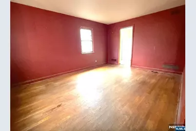 243 15th Street, Bloomfield, NJ 07003 - Photo 7