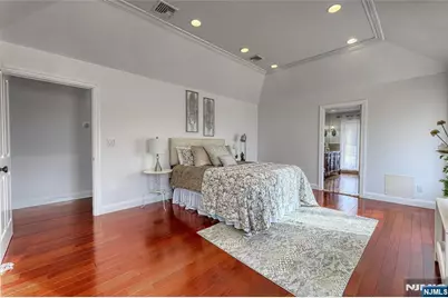 91 Chestnut Ridge Road, Saddle River, NJ 07458 - Photo 19