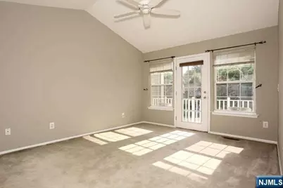 387 Green Mountain Road, Mahwah, NJ 07430 - Photo 13