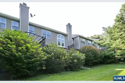 387 Green Mountain Road, Mahwah, NJ 07430 - Photo 19