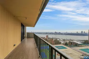 300 Winston Dr C0910, Cliffside Park, NJ 07010 - Photo 21