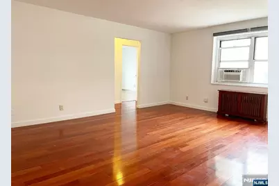 2205 Central Road 3D #3D, Fort Lee, NJ 07024 - Photo 9