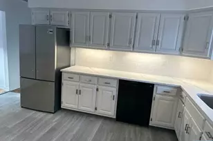 41 Kipp Ave 2, Elmwood Park, NJ 07407 - Photo 9