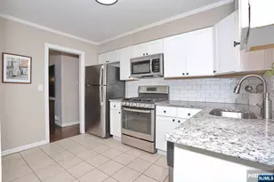 221 Raymond St, Hillsdale, NJ 07642 - Photo 9