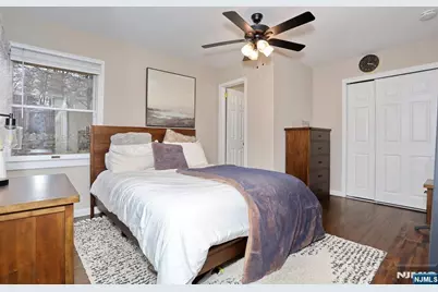 221 Raymond Street, Hillsdale, NJ 07642 - Photo 15