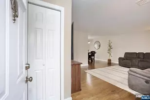 221 Raymond St, Hillsdale, NJ 07642 - Photo 3