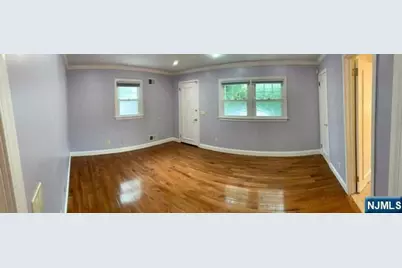 889 Marion Place, Ridgefield, NJ 07657 - Photo 9