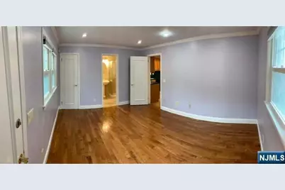 889 Marion Place, Ridgefield, NJ 07657 - Photo 3