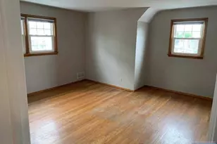 889 Marion Pl, Ridgefield, NJ 07657 - Photo 13