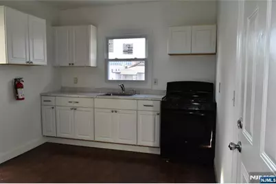 129 Central Place, Orange, NJ 07050 - Photo 11