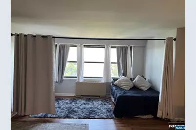 285 Aycrigg Avenue 12C #12C, Passaic, NJ 07055 - Photo 3