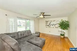 84 Locust Ave, Wallington, NJ 07057 - Photo 9