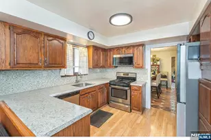 84 Locust Ave, Wallington, NJ 07057 - Photo 11