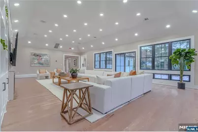 547 Highland Avenue, Ridgewood, NJ 07450 - Photo 11