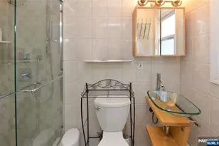 40-10 Paterson St, Fair Lawn, NJ 07410 - Photo 13