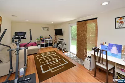 40-10 Paterson Street, Fair Lawn, NJ 07410 - Photo 15