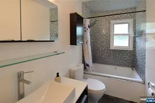 40-10 Paterson St, Fair Lawn, NJ 07410 - Photo 11