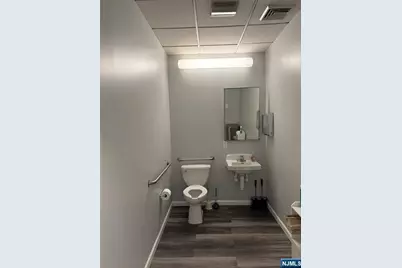 47 Orient, Rutherford, NJ 07070 - Photo 9