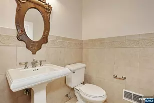 26 Candlewood Dr, Old Tappan, NJ 07675 - Photo 23