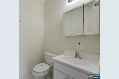 520 Victor Street 42 #42, Saddle Brook Township, NJ 07663 - Photo 19