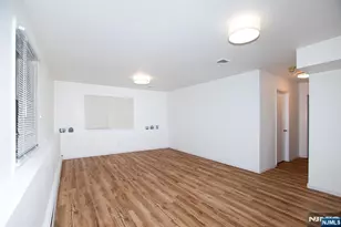 2052 Hoefleys Ln, Fort Lee, NJ 07024 - Photo 21