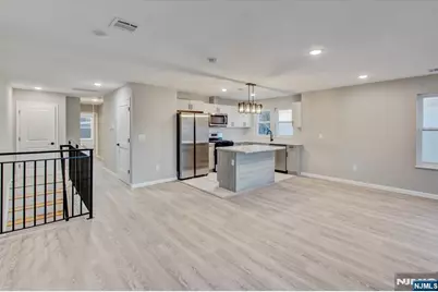 581 Bergen Street, Newark, NJ 07108 - Photo 15