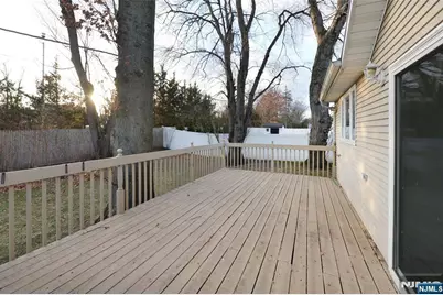 38-42 Northern Drive, Fair Lawn, NJ 07410 - Photo 25