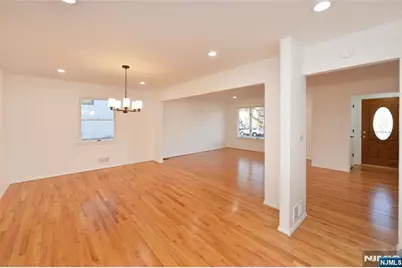 38-42 Northern Drive, Fair Lawn, NJ 07410 - Photo 9