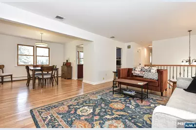 254 Godwin Avenue, Wyckoff Township, NJ 07481 - Photo 5