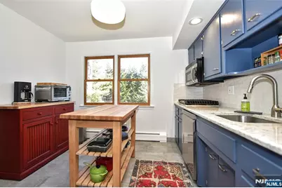 254 Godwin Avenue, Wyckoff Township, NJ 07481 - Photo 9