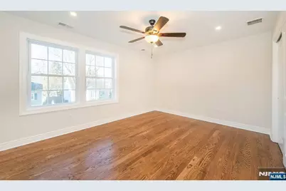 44 4th Avenue, Roseland, NJ 07068 - Photo 31