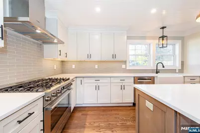 44 4th Avenue, Roseland, NJ 07068 - Photo 13