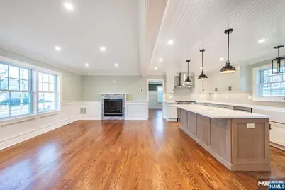 44 4th Avenue, Roseland, NJ 07068 - Photo 19