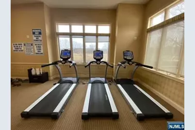 1210 Windsor Park Court 25 #25, Englewood, NJ 07631 - Photo 17