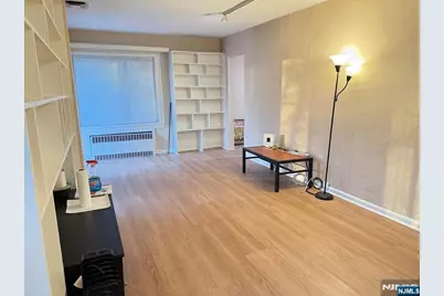 272 Frances Street 2 #2, Teaneck Township, NJ 07666 - Photo 5
