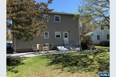 31 Garbarino Avenue 2 #2, Wanaque, NJ 07465 - Photo 5