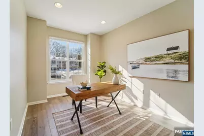 8 Masterson Court, Waldwick, NJ 07463 - Photo 21