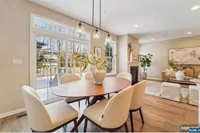 8 Masterson Court, Waldwick, NJ 07463 - Photo 13