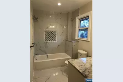 282 S Broad Street 2 Front Door #2 FRONT Door, Ridgewood, NJ 07450 - Photo 7