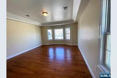 315 N Frank E Rodgers Boulevard 3 #3, Harrison, NJ 07029 - Photo 13