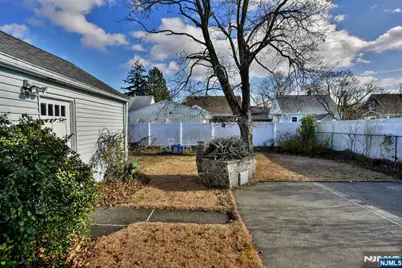 72 Burnside Place, Wanaque, NJ 07420 - Photo 25