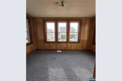 33 Harcourt Avenue, Bergenfield, NJ 07621 - Photo 3
