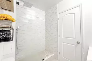 7002 Blvd East 6B, Guttenberg, NJ 07093 - Photo 17