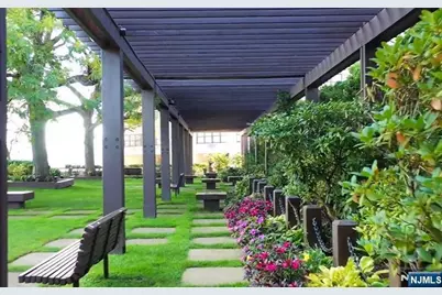 7002 Boulevard East 6B #6B, Guttenberg, NJ 07093 - Photo 23